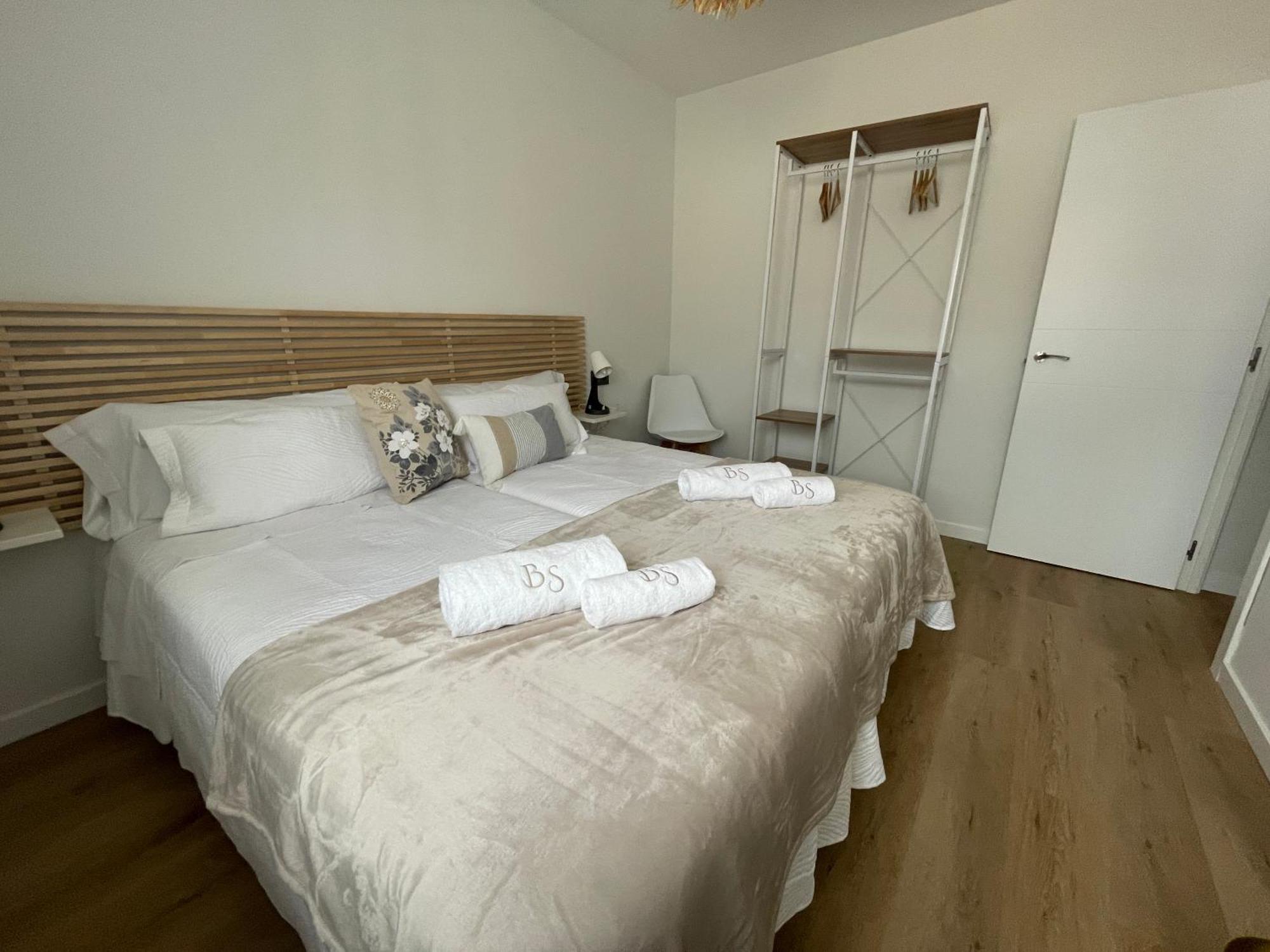 Bulevar Suite Nava de la Asuncion Exterior foto